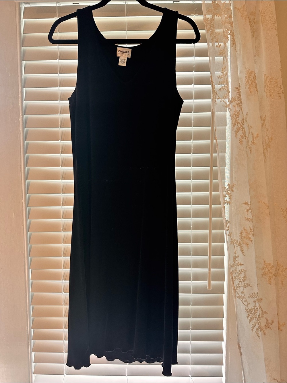 Chico's Black Sleeveless V-Neck Midi Dress